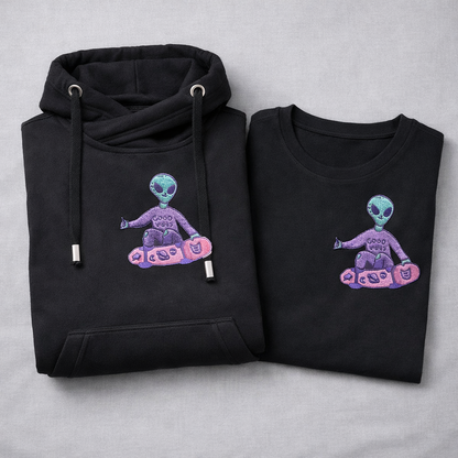 ‘Good Vibes’ Alien Hoodie & T-shirt