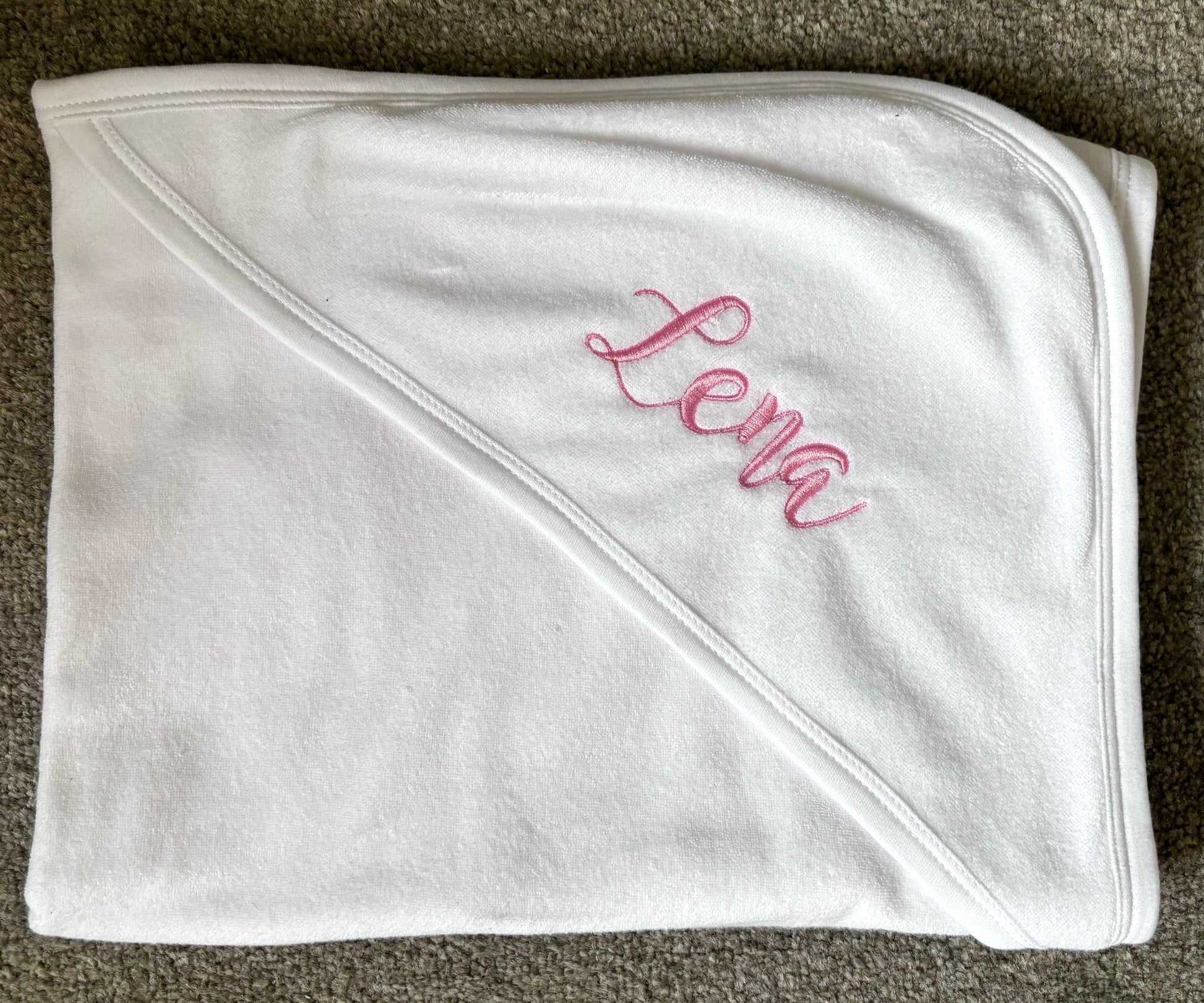 Embroidered towel 